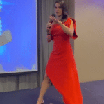 LA mejor speaker de bienetar y alto rendiemiento femenino charlas para emprendedoras y empresas